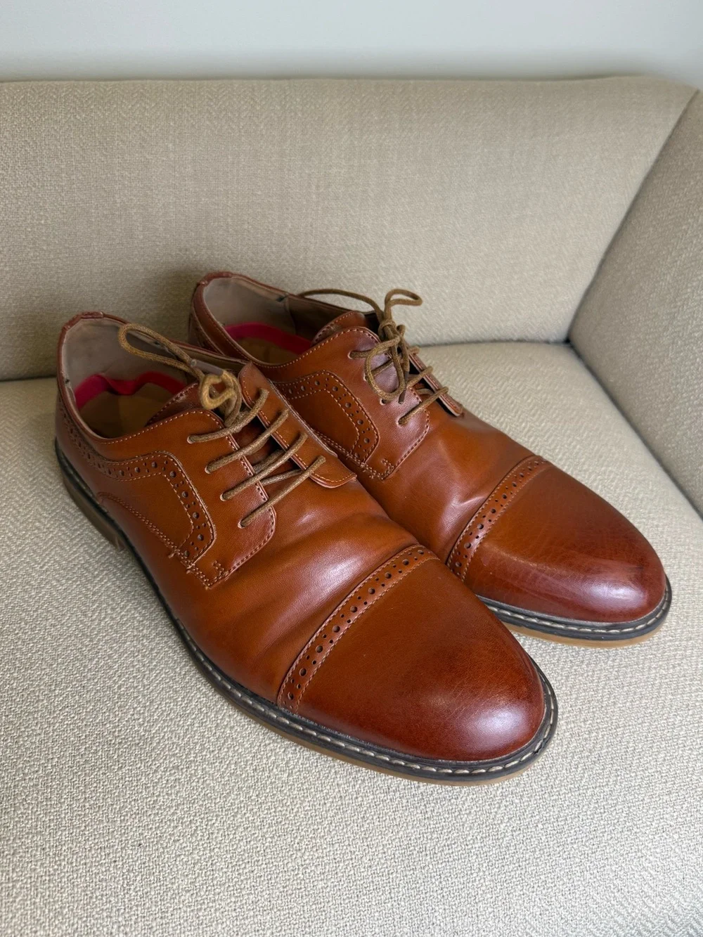 Temeshu Men's Tan Leather Cap-Toe Derby Oxfords in Cognac Brown Leather